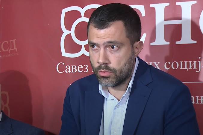 Igor Dodik, sin Milorada Dodika, po prvi put ulazi u izbornu trku kao nosilac liste SNSD-a za Narodnu skupštinu RS. Novi akter ili nastavak porodičnog projekta?
