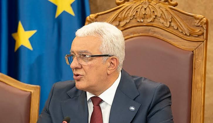 Skupština Crne Gore danas glasa o smjeni Mandića: Inicijativu potpisala 35 poslanika, za razrješenje potrebna 41