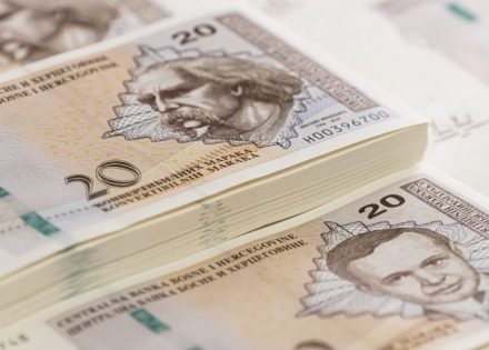 Obezbijeđeno 180 miliona KM za julske penzije u Republici Srpskoj