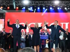 Na čelu sa Dodikom spremni smo da provodimo sve zacrtane ciljeve – “Krećemo iz mog Šamca u još jednu veliku pobjedu”, poručio je Minić.