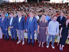 SNSD TRIBINA U DOBOJU: DODIK NABRAJA ULAGANJA, VULIĆ OBEĆAVA PET POSLANIKA