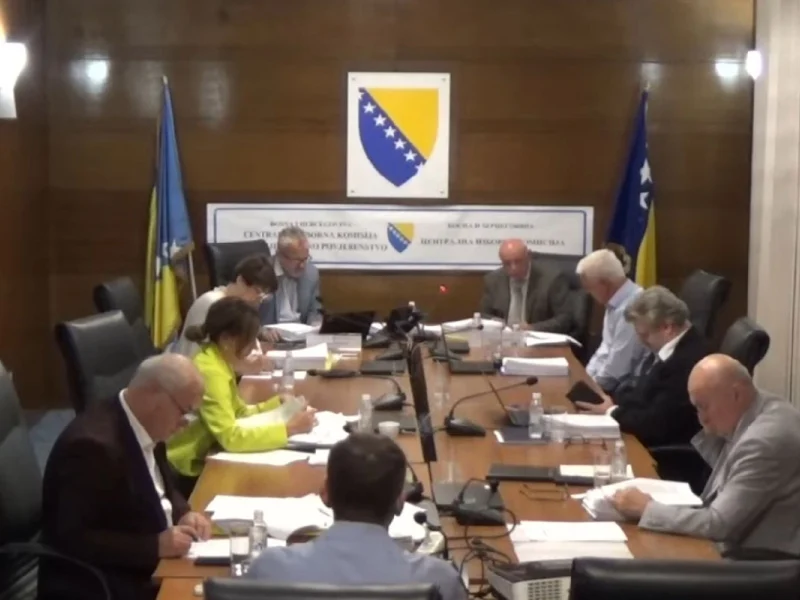 CIK BiH: Kasni softver i obuke pred izbore 4. oktobra