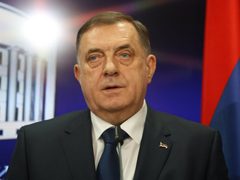 Dodik: Srpski vojnik brani kućni prag kao tvrđava, 31 godina odbrane