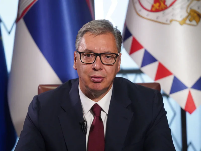 Vučić podnosi ostavku 27. septembra, izbori 25. oktobra