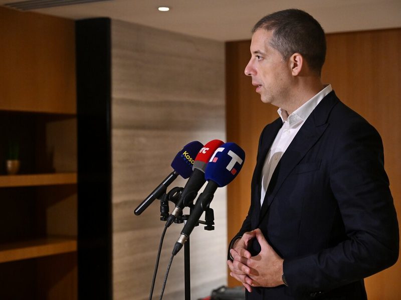 Đurić: Konaković vodi privatnu spoljnu politiku i izaziva haos