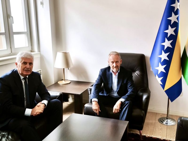 Čović razgovarao sa Izetbegovićem o formiranju vlasti u BiH