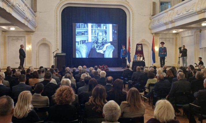 Sahrana Biljane Plavšić u Banjaluci: komemoracija i opijelo